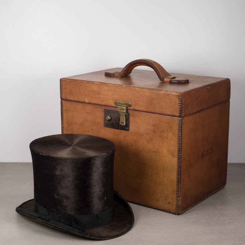 Mid-19th Century French Oval Pigskin Leather Hat Box With Original Top Hat