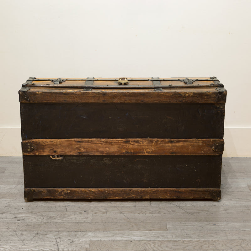 Early 20th Century Vintage Steamer Trunk