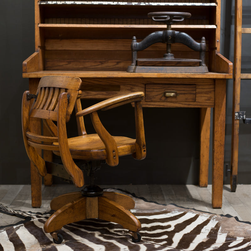Antique Adjustable Swivel Oak Desk Chair c.1926