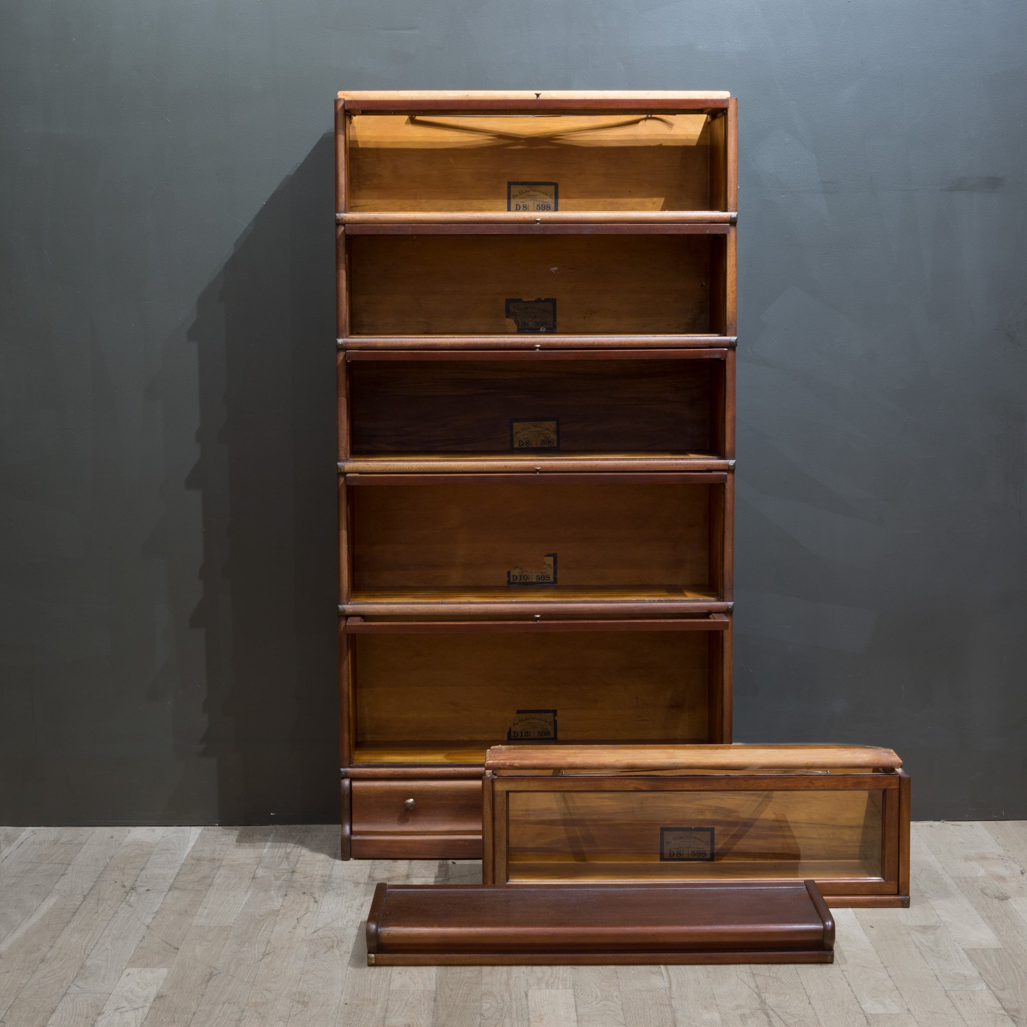 Early 20th c. Globe Wernicke Mahogany 6 Stack Lawyer s Bookcase c.1910 S16 Home
