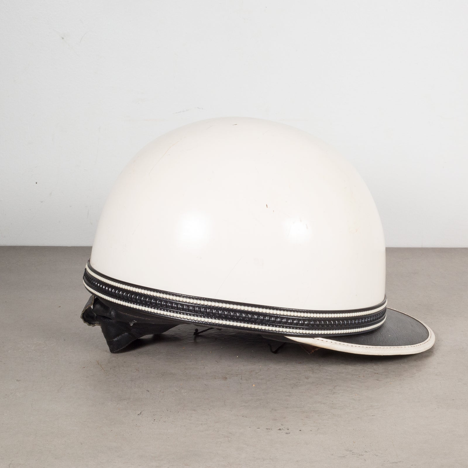 1960s bike helmet Mid-century Italian c.1960 Size:XL (61-62cm) Style: DD0559-605 Air-Purifying Bike Helmets: The