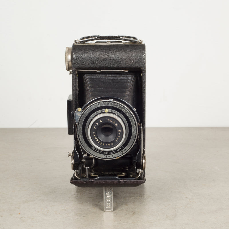 Antique Small Kodak Jr. Six-16 Series 3 Folding Camera c.1938