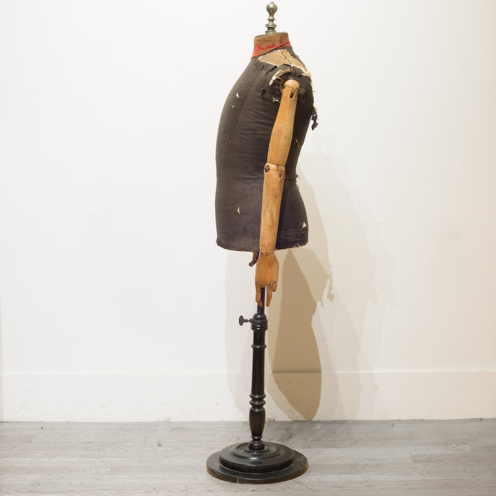 Late Victorian Dressmaker's Mannequin by Girard Paris c.1890 Late Victorian Dressmaker's Mannequin by Girard Paris c.1890