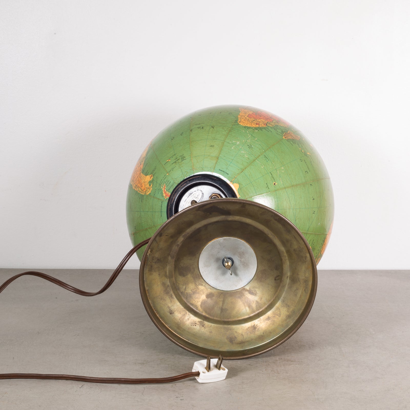 lighted-globe-replogle-1960s-