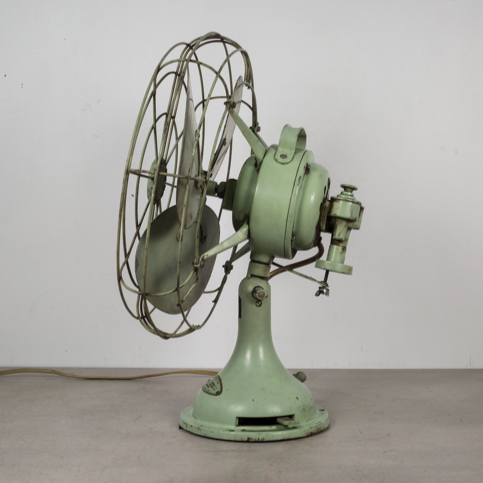 MITSUBISHI AC ELECTRIC FAN 50年代 ジャンク Vintage A.C. Electric Oscillating Fan c.1950 | S16 Home