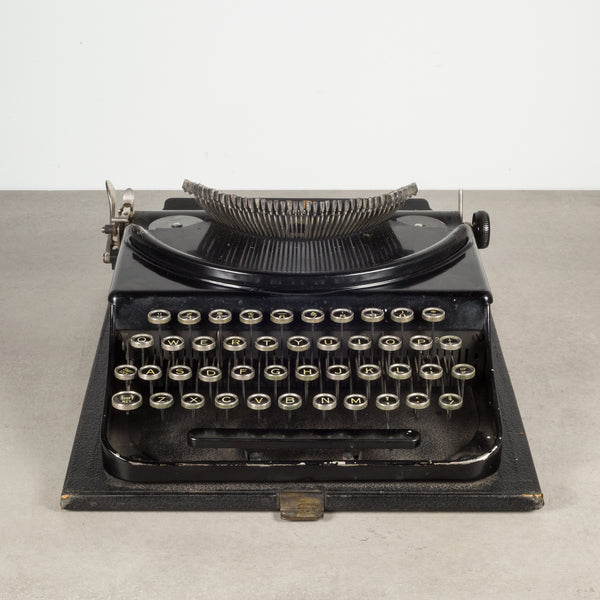 Antique Monarch Pioneer Typewriter with Folding Keys c.1932