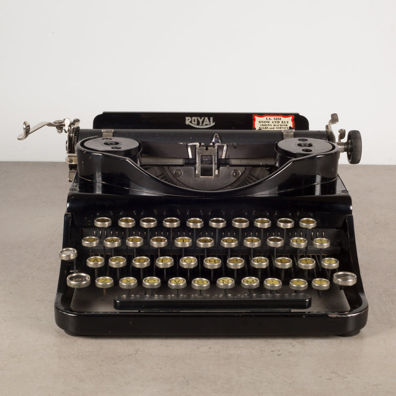 Antique Refurbished Depression Era Royal Junior Portable Typewriter c.1930