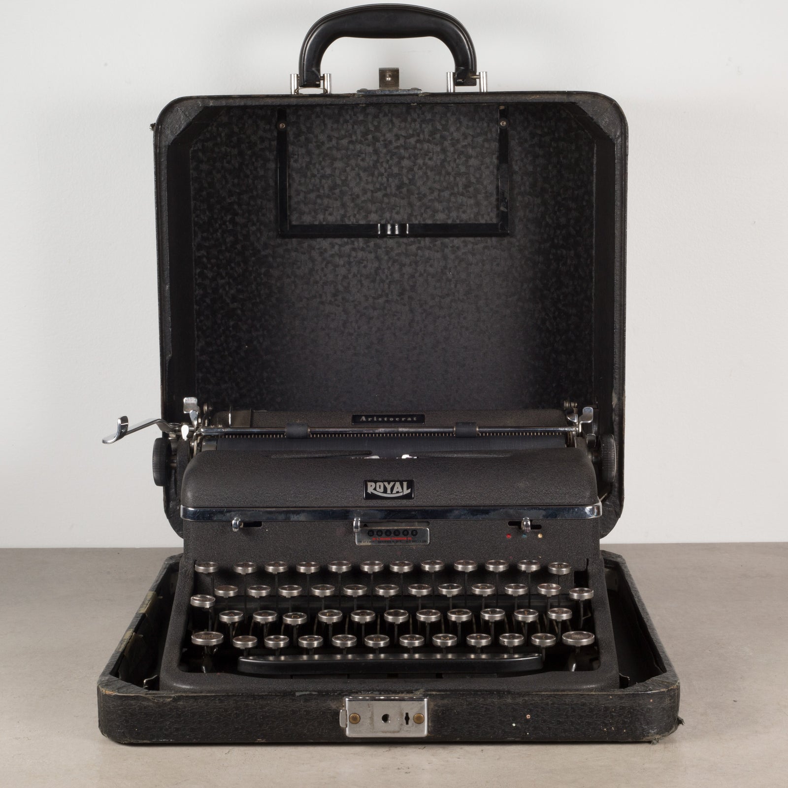 Antique Refurbished Royal Aristocrat Typewriter c.1939 | S16 Home