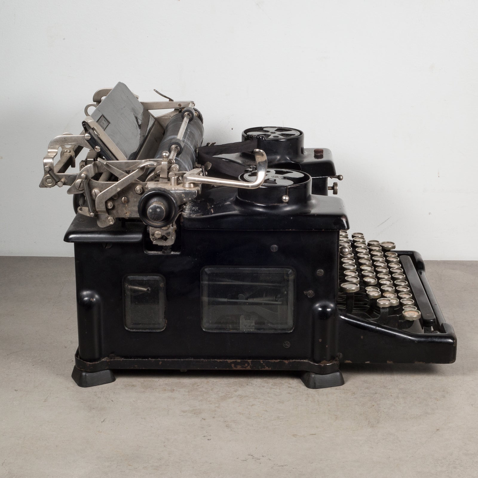 Antique Royal Standard Typewriter c. 1921 | S16 Home