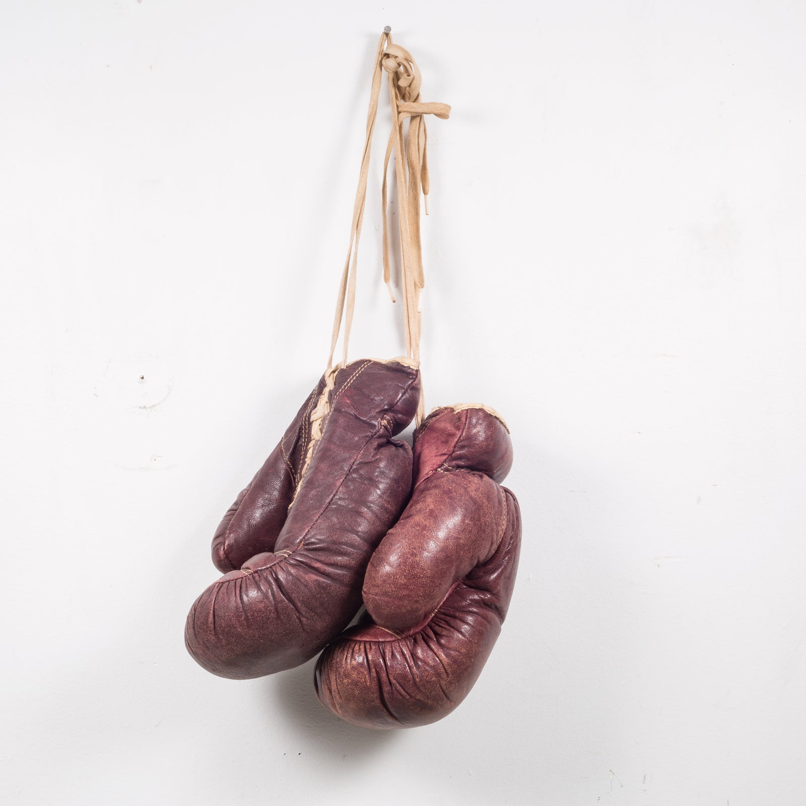 Vintage Spalding Leather Boxing Gloves c.1950-1960 | S16 Home
