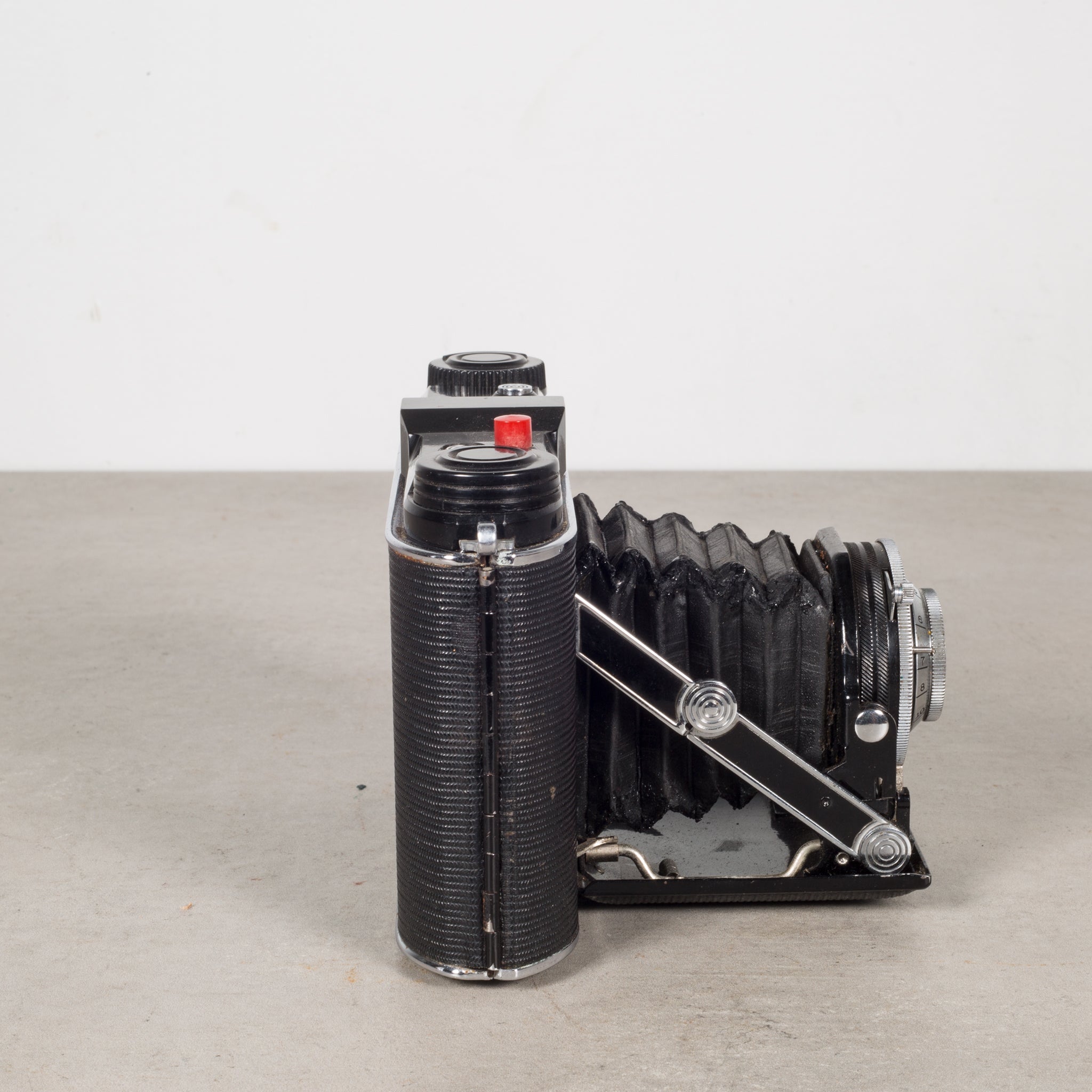 Speedex Folding Camera with Leather Case c. 1940 | S16 Home