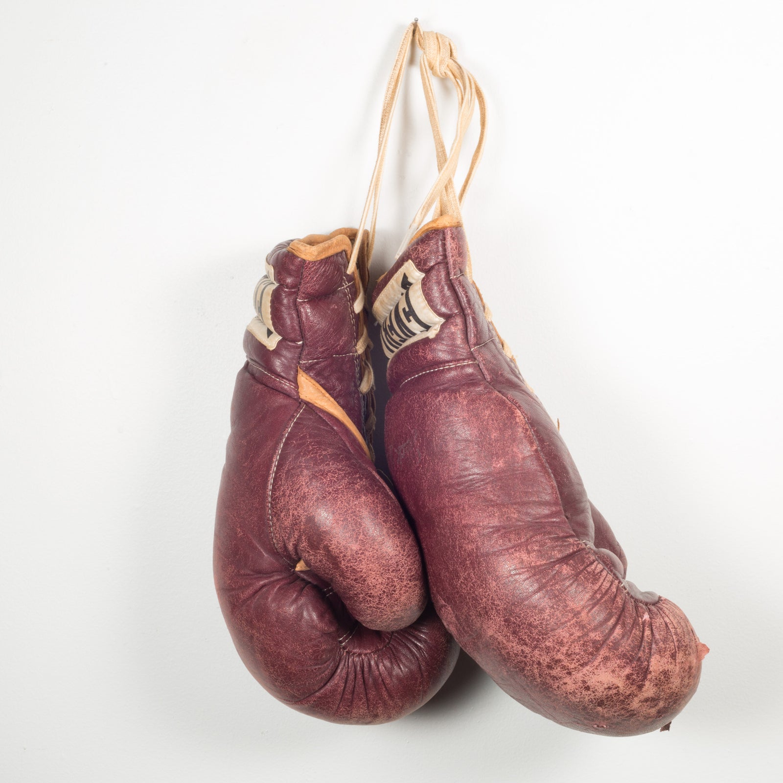 Vintage everlast boxing gloves store